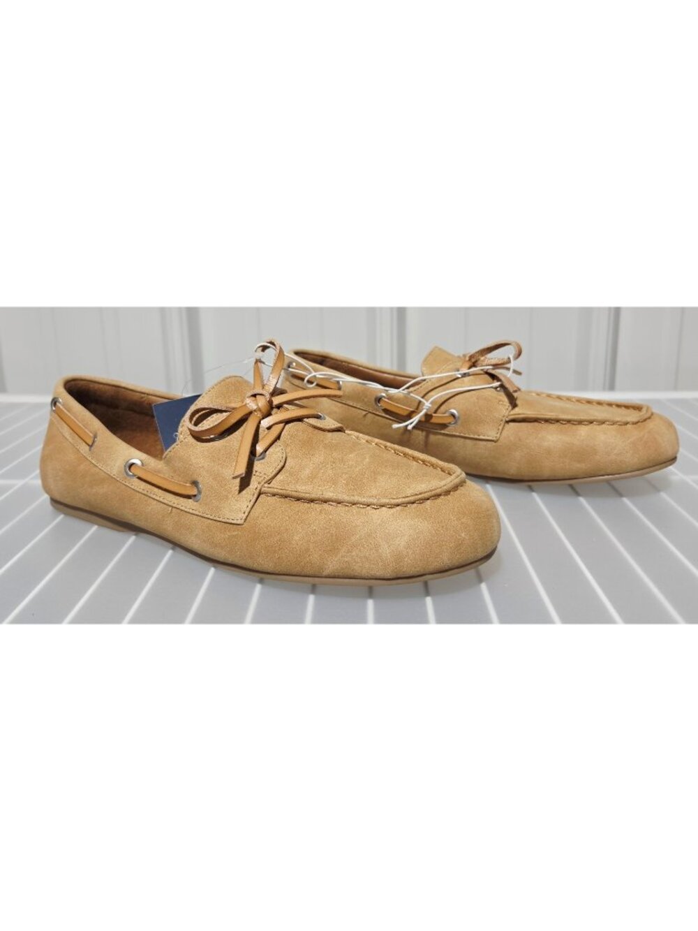 Universal Thread Midge Chestnut Brown Faux Suede Flats Boat Shoes -- Women's 8.5